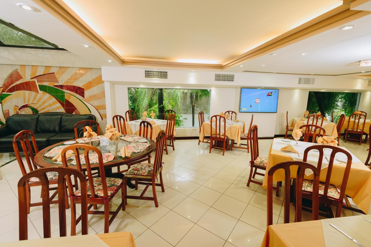 Hotel Arenal Santa Cruz de La Sierra Dış mekan fotoğraf