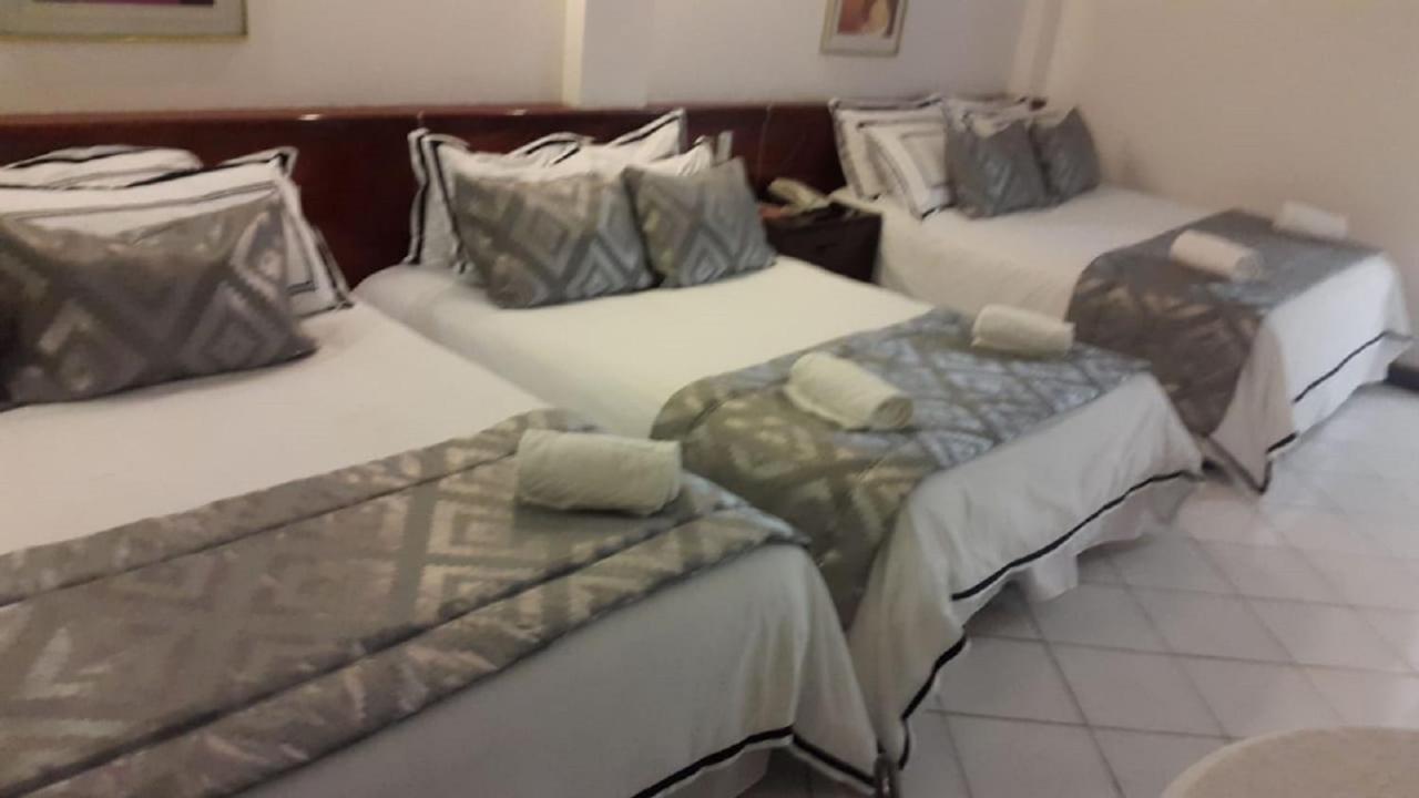 Hotel Arenal Santa Cruz de La Sierra Dış mekan fotoğraf